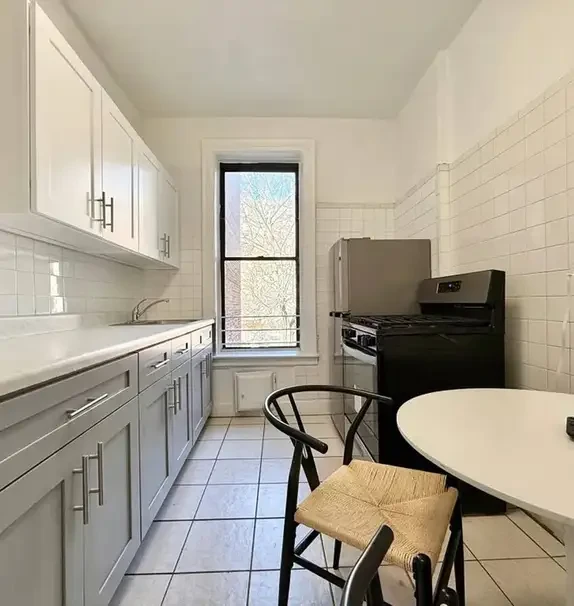 33 Lenox Road, Brooklyn