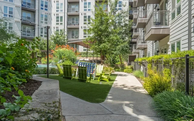 Korina at the Grove 0