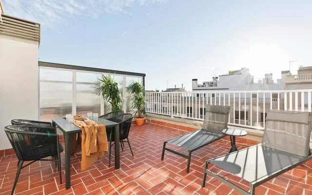Spiaggia - 1 bedroom and terrace in Sant Gervasi 0