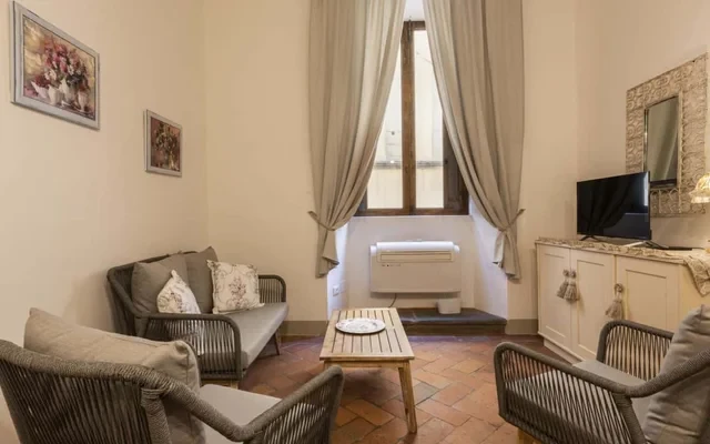 Toscanella Romantic 0