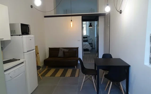 Appartamento in Via Mantova, Torino 0