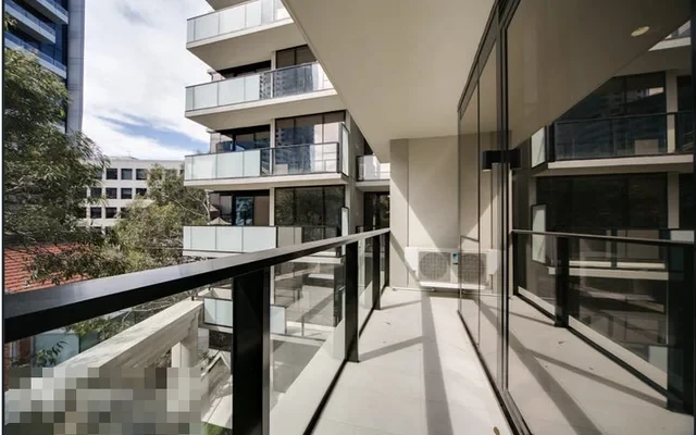 8 Daly Street, South Yarra 0