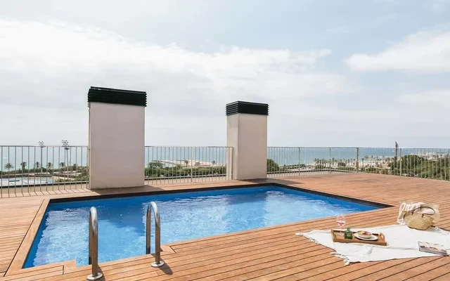 Minori - 2 bedrooms and pool in Poblenou 2