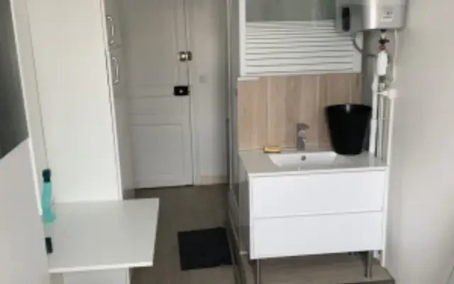 studio in 16e   Trocadero Auteuil Passy 1