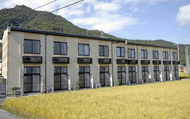 レオパレス山の手 0