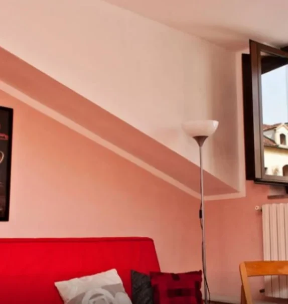 Bright studio close to Porta Palatina