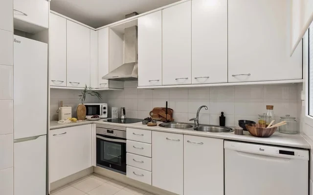 Nicoya - 3 bedrooms and balcony in Eixample Dreta 2