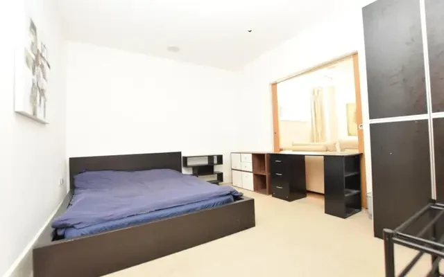 LH-Camberwell Grove 3