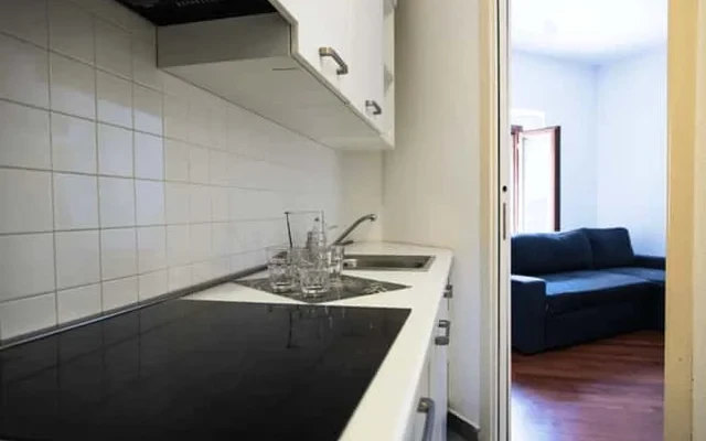 Two-Bedroom Apartment | Via Laghetto | University of Studies/Guastalla Area 3