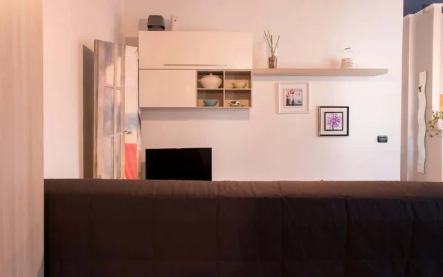 Apartment in Via Porretta, Milano for 38 m² 1