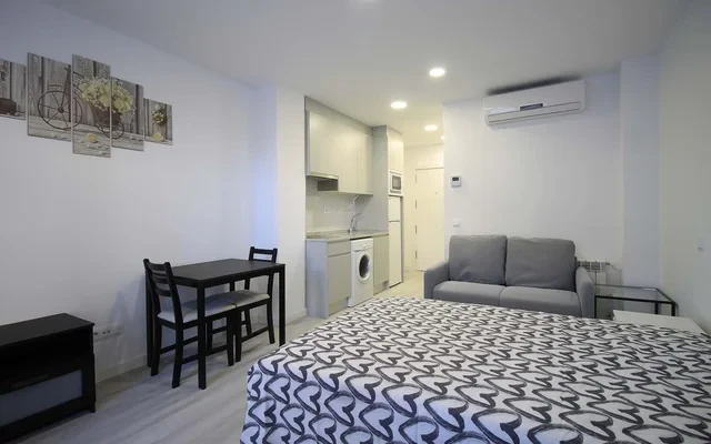 Studio Calle de los Monederos 0