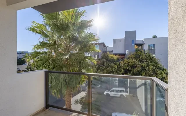 Two-Bedroom Apartment on Gordon St 1