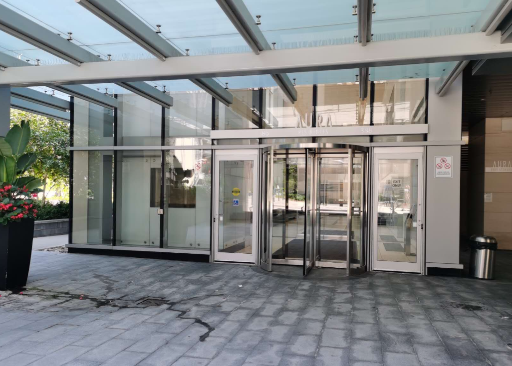 4712-386 Yonge St