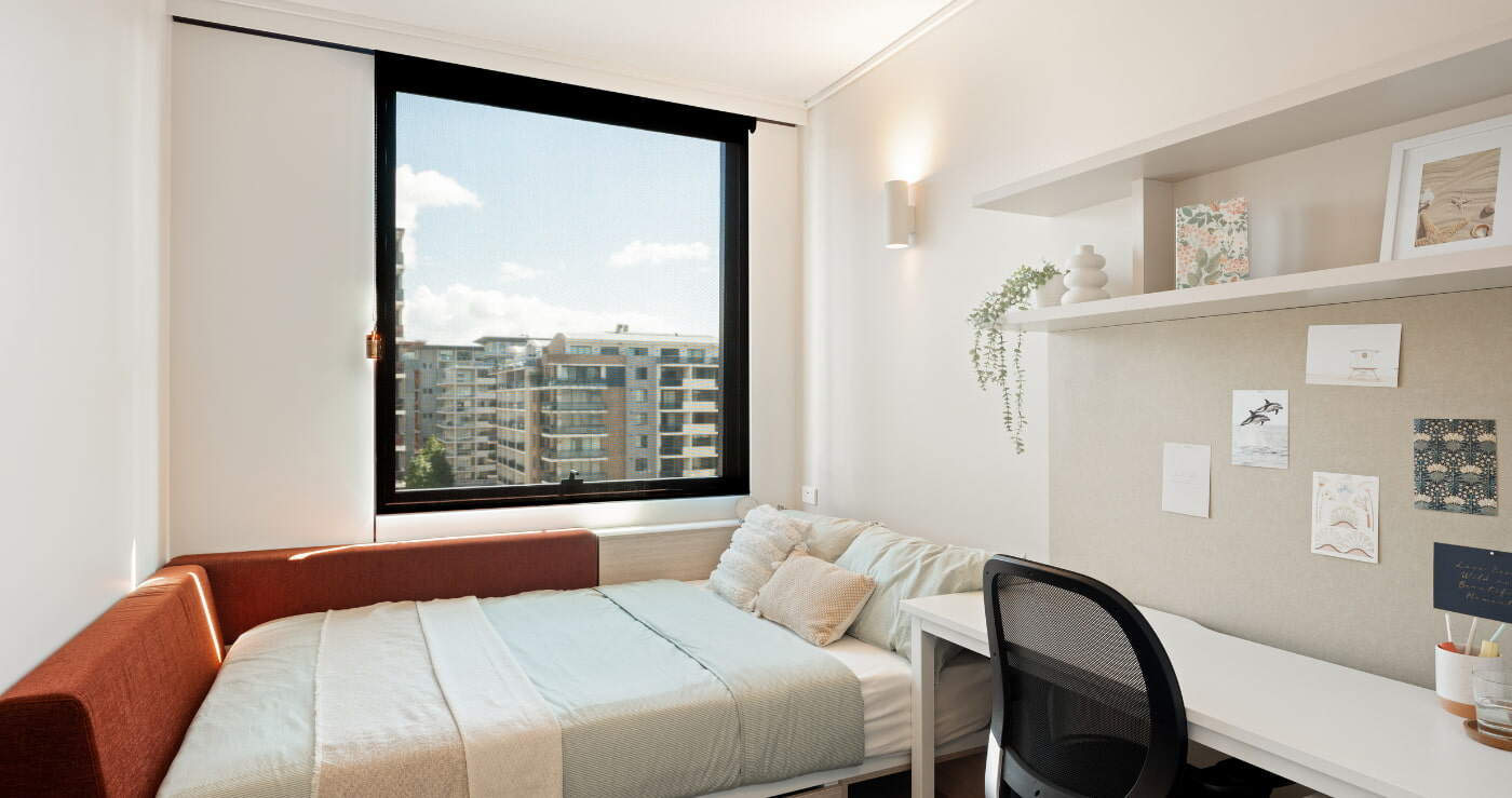 Premium Single Room – 6 Share