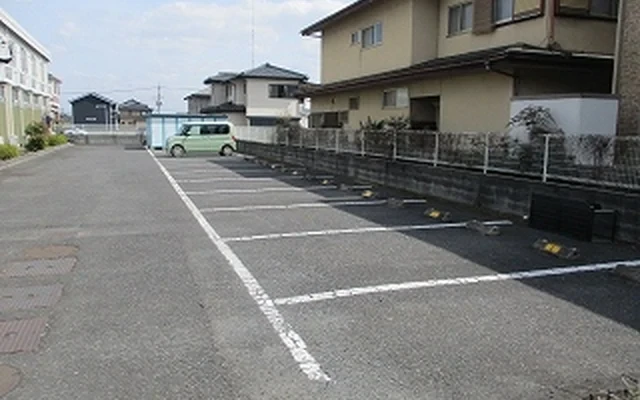 レオパレスウィステリア 3