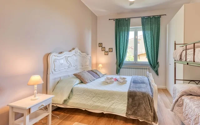 VP - Sea Garden - B4 with parking 3