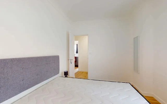 Room in Avenue d'Auray, Nantes for 300 m² with 11 bedrooms - 낭트 학생 숙소 - Private room