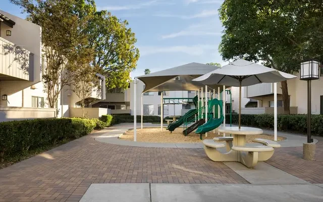 Cerritos Apartments 2