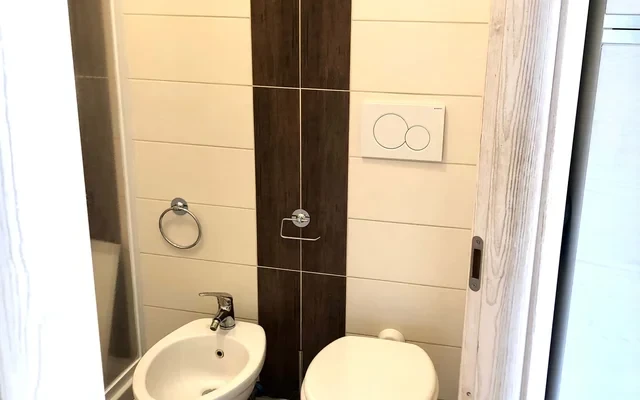 Apartment in Via di Torrenova, Roma for 43 m² with 1 bedrooms 4