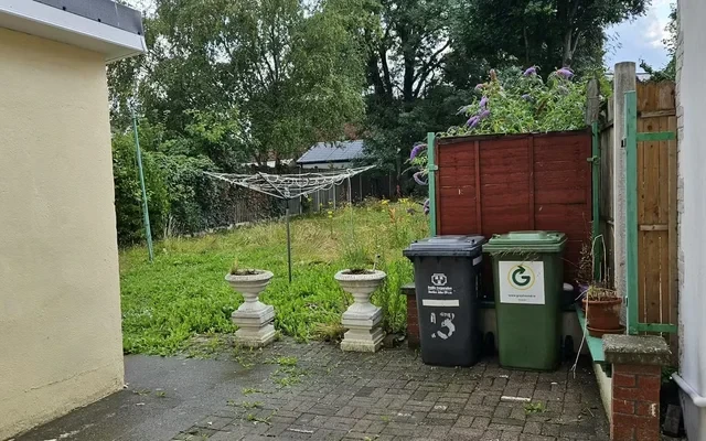 Royal Canal Terrace B 3