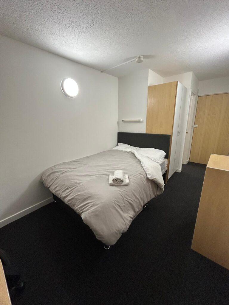 Deluxe Plus En-Suite (Horton Co-Living)