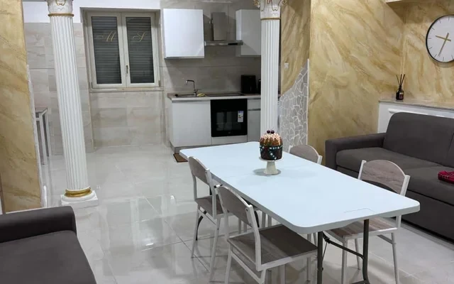 Apartment in Vicolo I Agostinella, Torre del Greco for 140 m² with 4 bedrooms 1