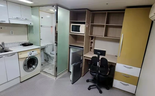 High-quality apartment near Central University 1