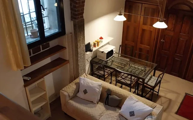 Ampio monolocale in Corso di porta vigentina a Milano 3