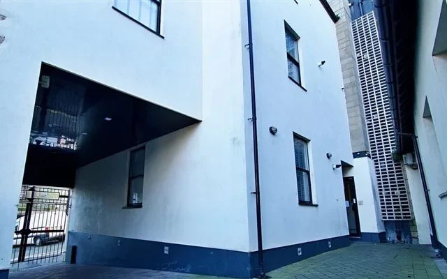 2 New Road, Lancaster - Flat 4, Masonic Halls 0