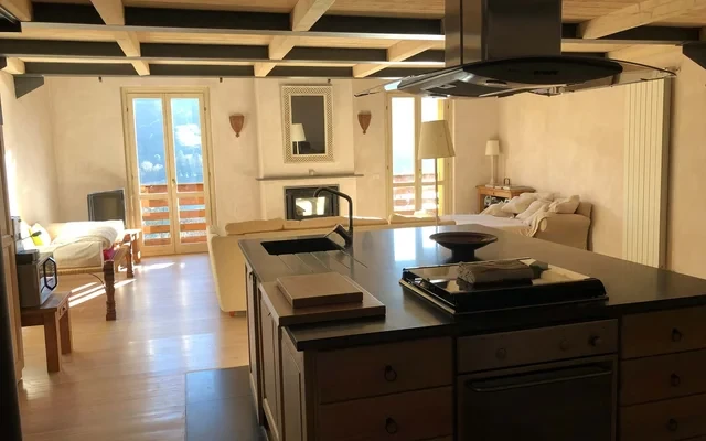 Appartamento in Via Crescenzi, Endine Gaiano di 80 m² 1