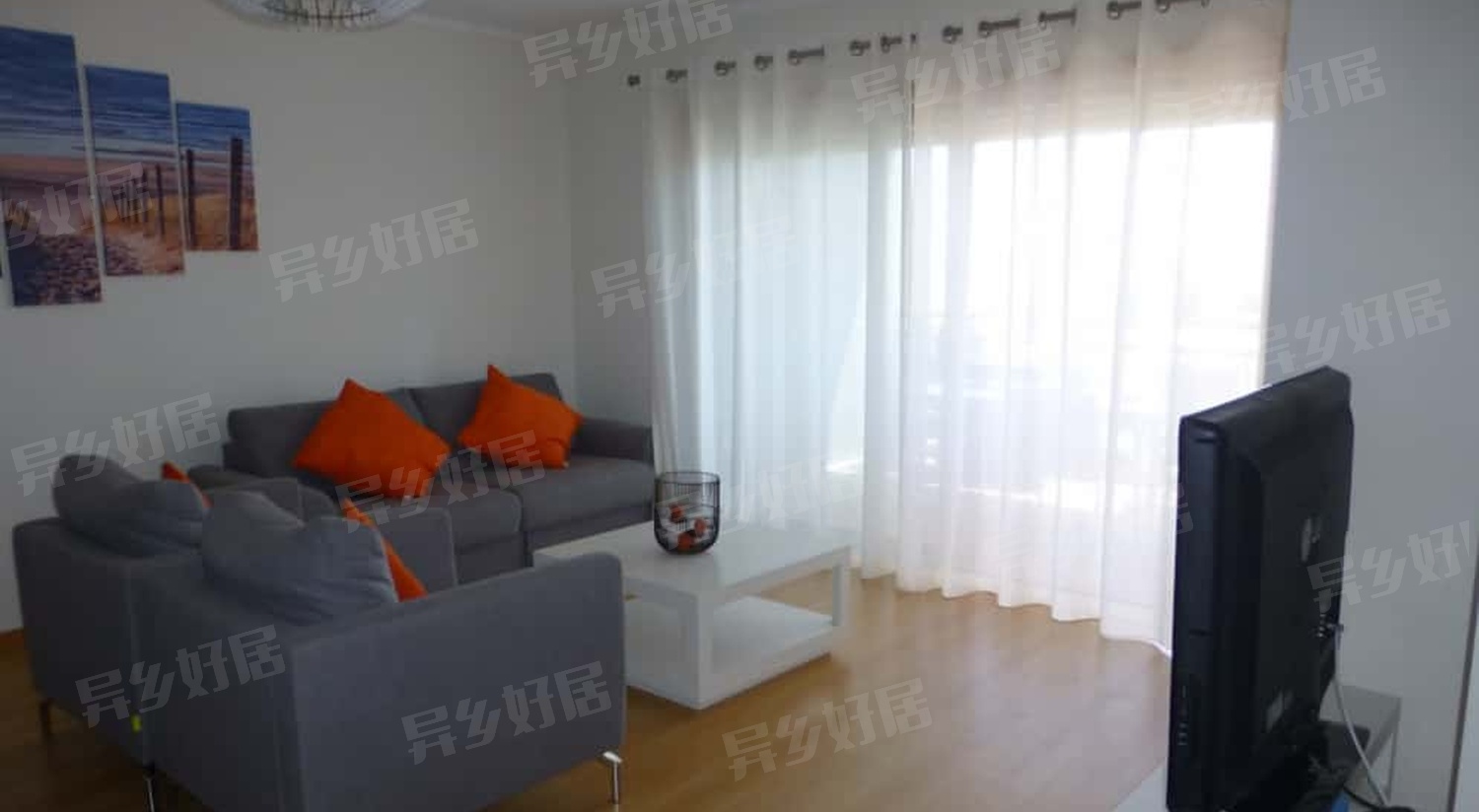 T2 Apartment with pool in Algarve, Olhao