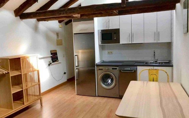 Apartment in Calle del Arenal, Madrid for 30 m² 4