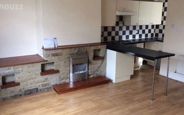 Clean & Tidy 2 Bed House 1