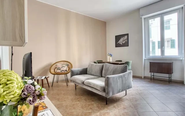 Chic 2-bed flat in the centre 0