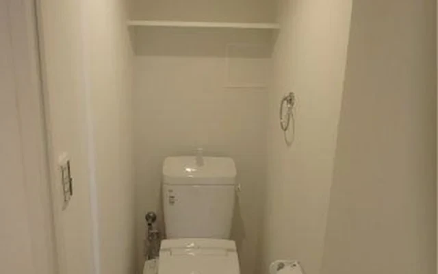 the SUGAMO Room 401 3