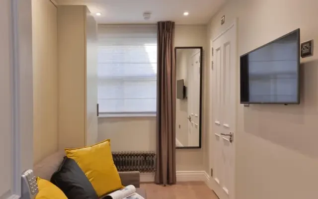 studio in Marylebone 3