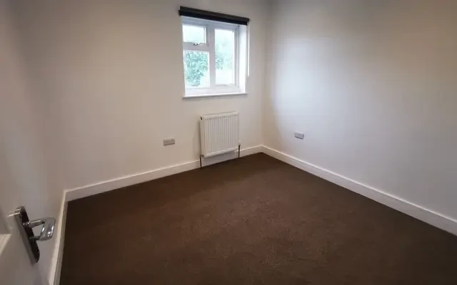 17 Horspath Rd, Oxford OX4 2QS 4