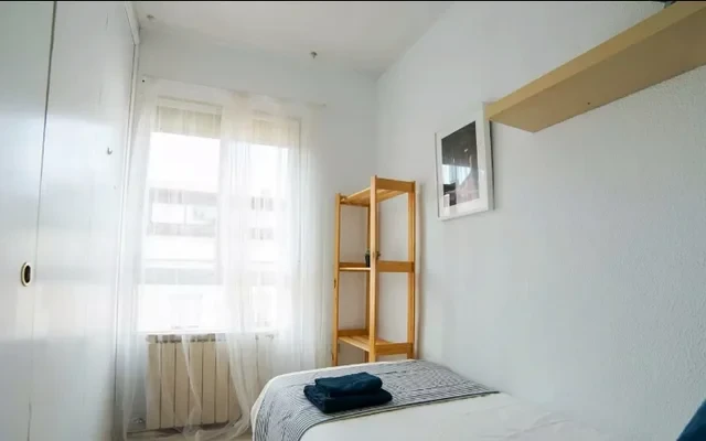 C/Gabriel Lobo, 20 4ºC 4