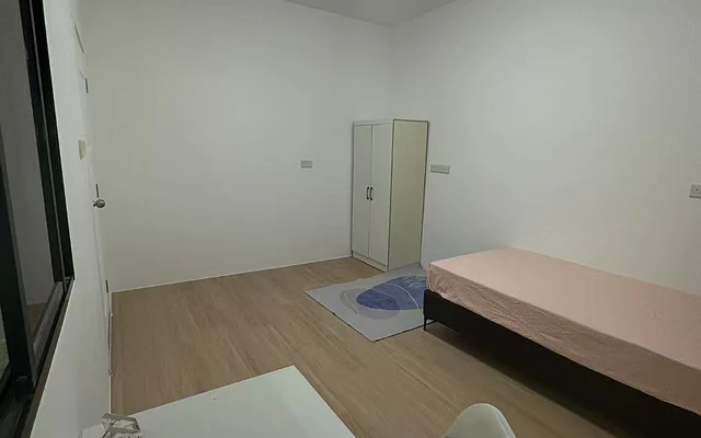 Yunnan Gardens - WB 4