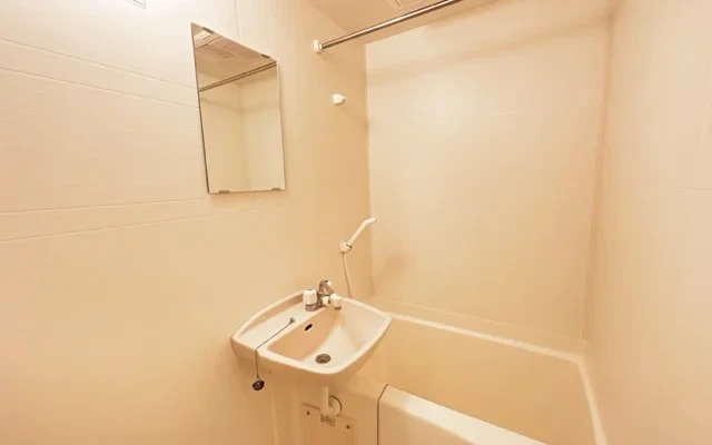 レオパレスフローリッシュ 1