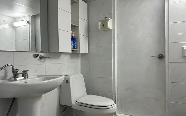 #56 Hanyang, Large Three-Bedroom Apartment with Furniture 2