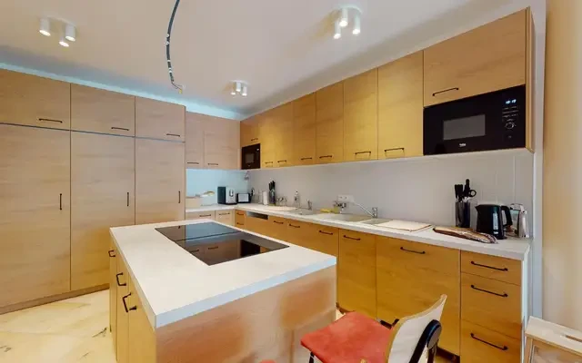 Bright double ensuite bedroom near Parc Du Moulin Puteaux 4