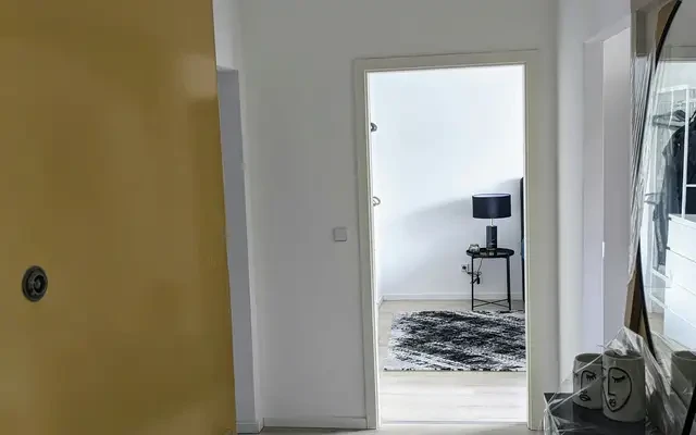 Uhlandstrass 1