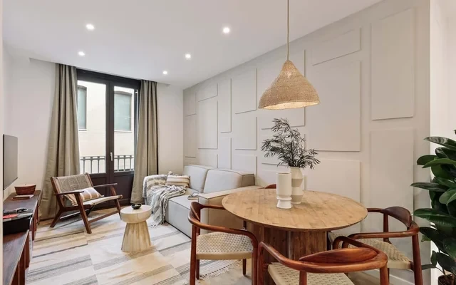 Pompei - 2 bedrooms, balcony and terrace in Ciutat Vella 1