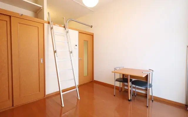 レオパレスＴ＆ＳⅡ - Nagahama student accommodation - 105号房间(带独立厨房)
