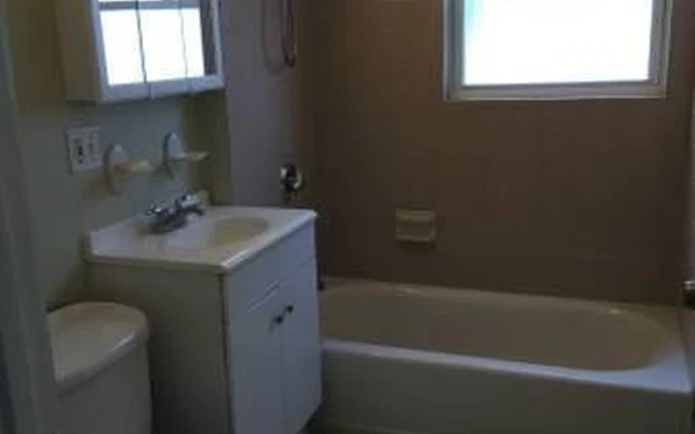 Essex St Unit 2, Swampscott, NH 01907 0