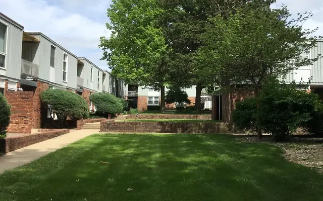 508 South Mattis Avenue 0