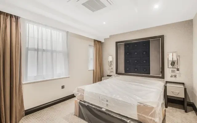 Gloucester Terrace, London, W2 3DH 4