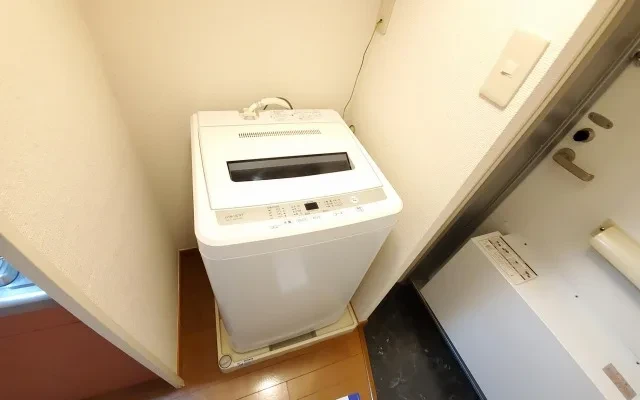 レオパレスワイズ　０２ - Toyonaka student accommodation - 204号房间(带独立厨房)