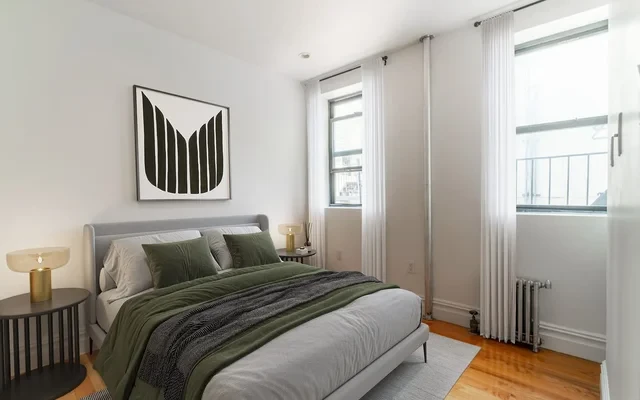 East Village: #1148 0